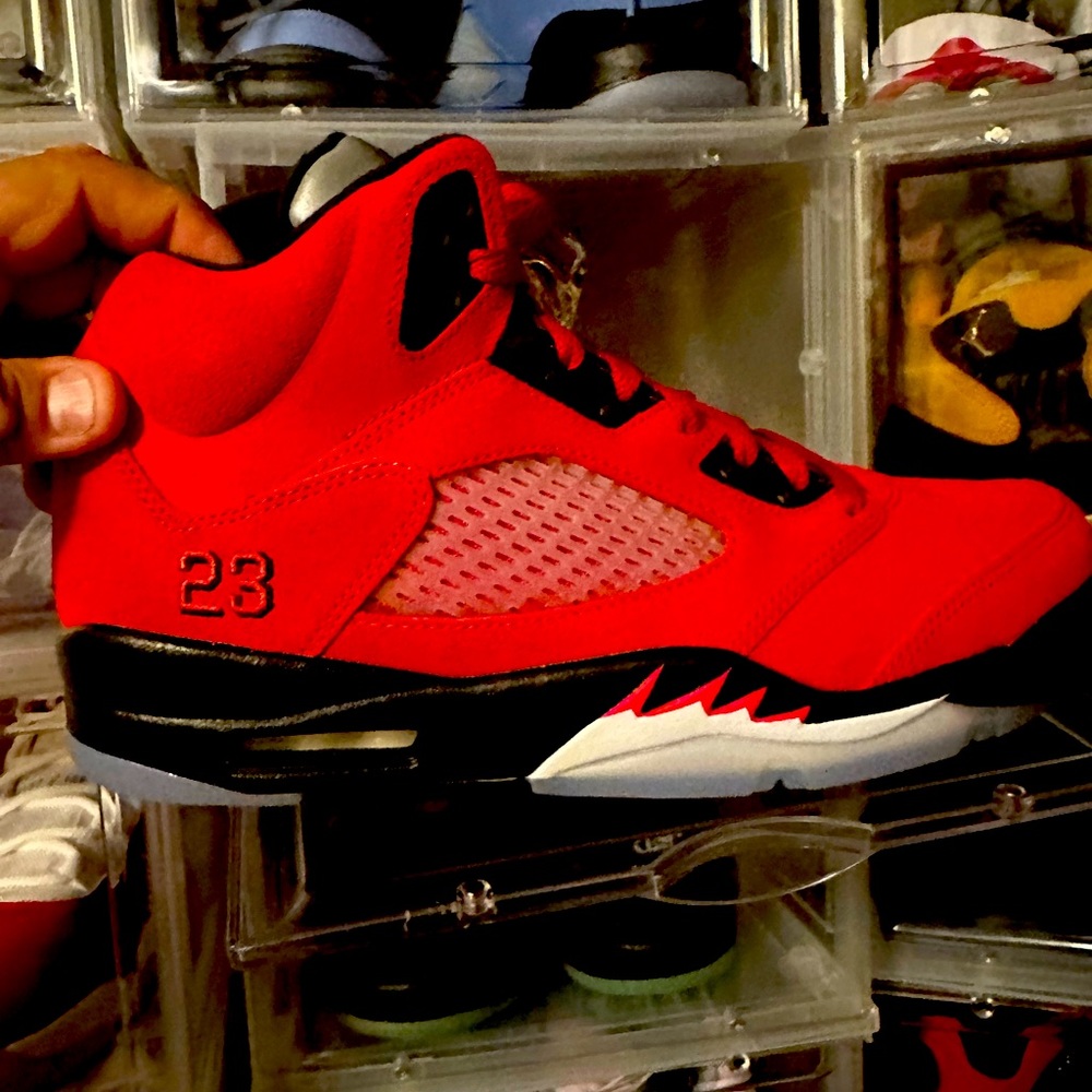 Size 10 Toro fives brand new with original box also authentic